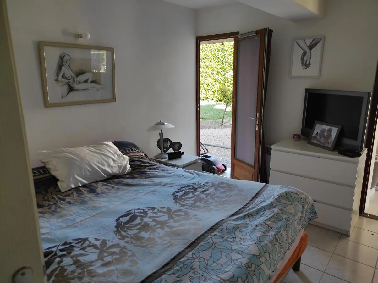 Bel appartement en rez de chaussée Orange